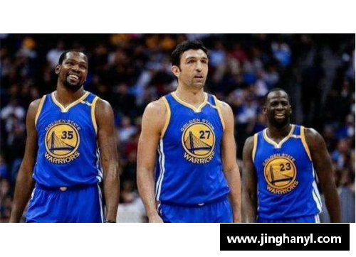 欧博abg官网NBA最疯狂的一个赛季!勇士73胜创历史纪录,但头版头条却是另一件事 - 副本